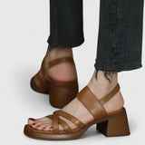 Celeste - Elegant Krydsede Sandaler
